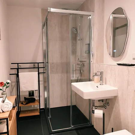 Apartz - - Harzpause - Infrarotsauna - Parkplatz - Balkon - Regendusche Апартаменты